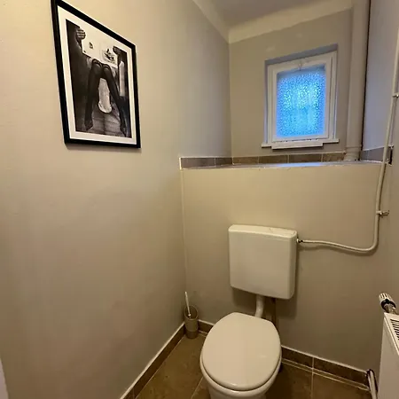 Fo Apartment *