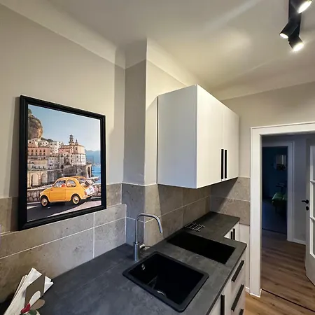Apartment Fo *